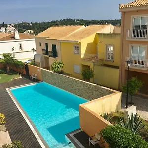 apartment-vela-latina.hotelaalgarve.com/